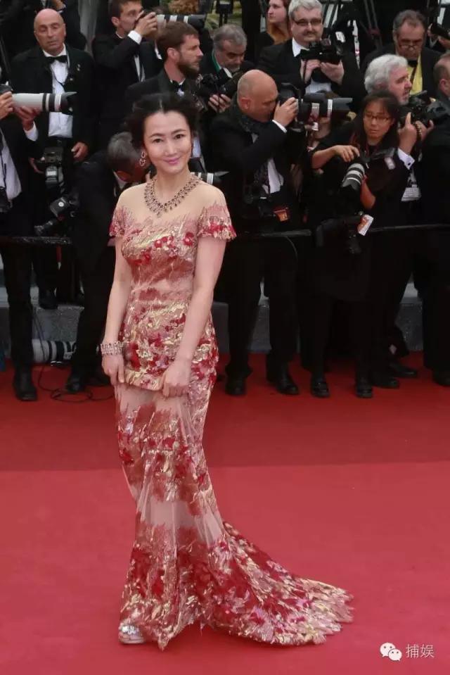 她从不蹭红毯，却作为中国影星被戛纳官方连续4年邀请