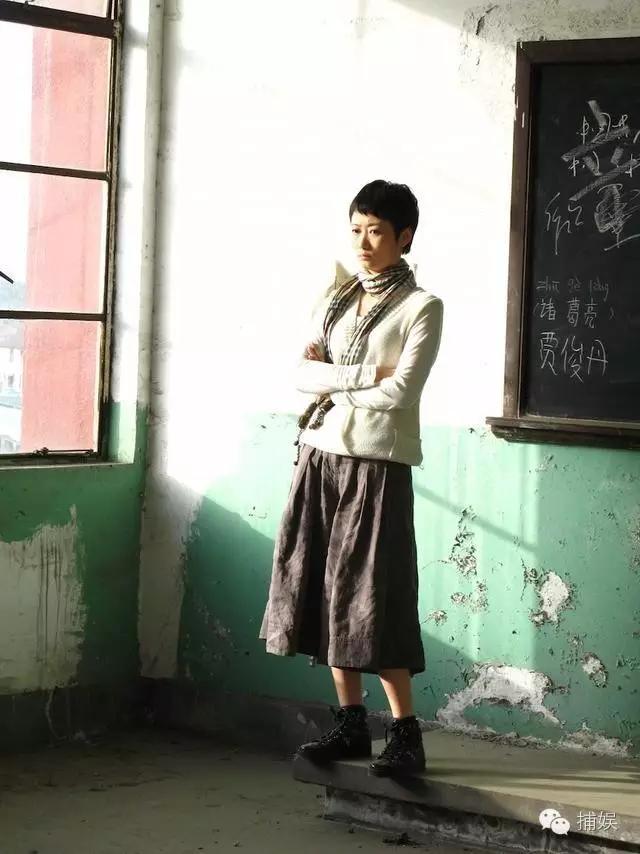 她从不蹭红毯，却作为中国影星被戛纳官方连续4年邀请