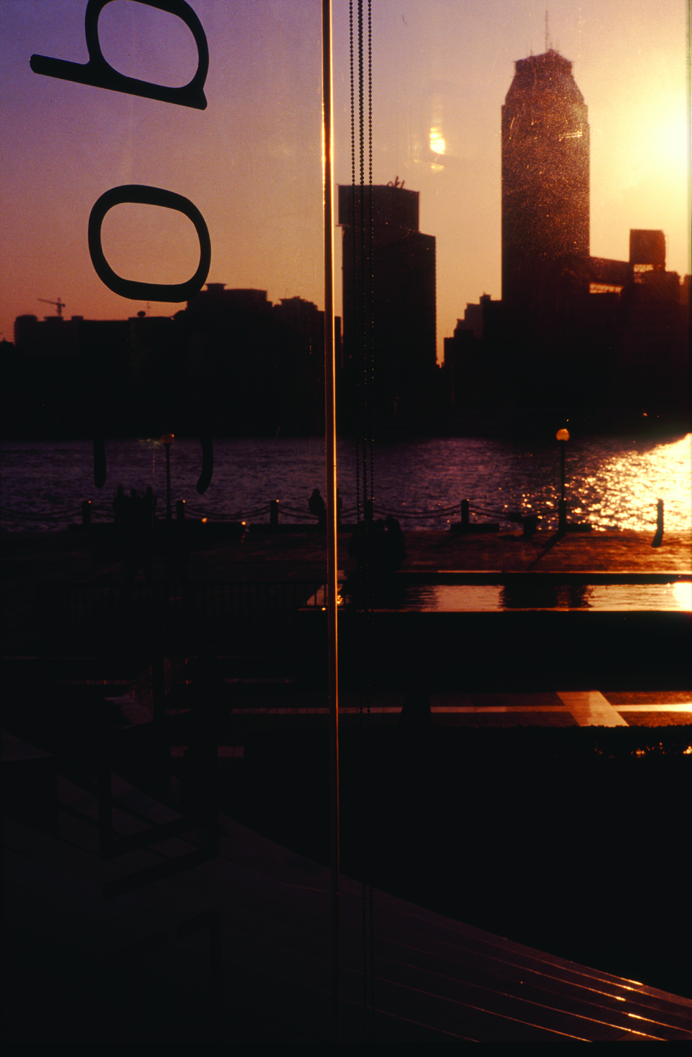 腾龙将要出的新镜头会是什么规格 (腾龙新旧镜头对比)