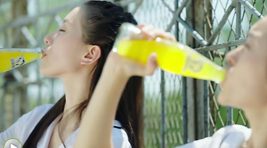 那年青春我们正好个屁啊，角色造型照抄日本不良少年