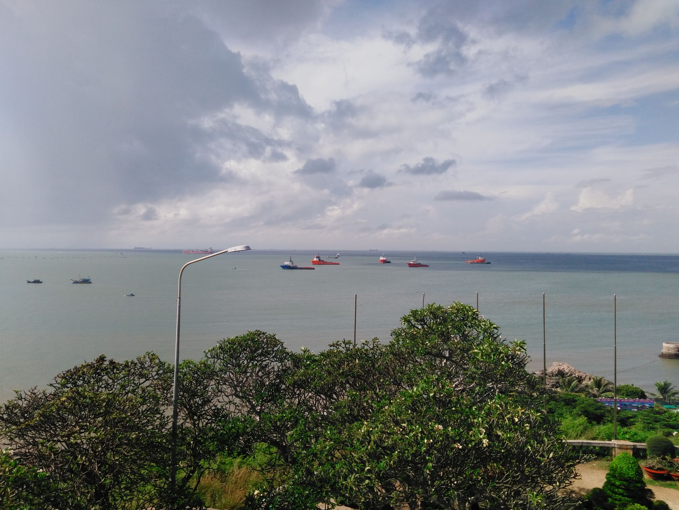 越南海滨度假城市,越南头顿海边