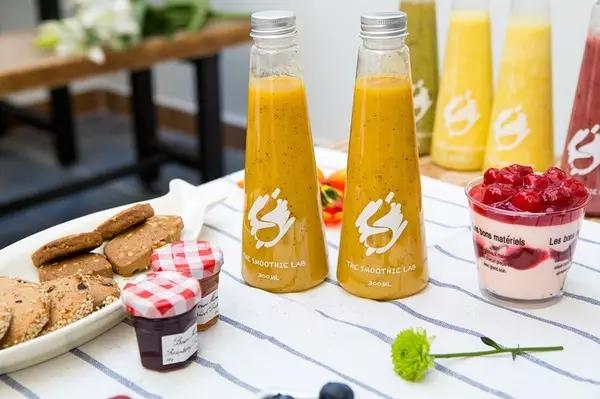 怎样做好一杯鲜果汁,怎样做一杯养生的果汁