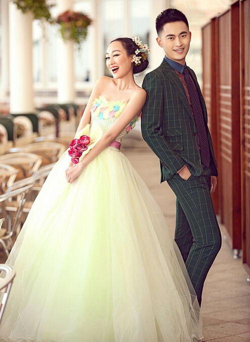 选婚纱照影楼怎么选,拍婚纱照怎样选婚纱