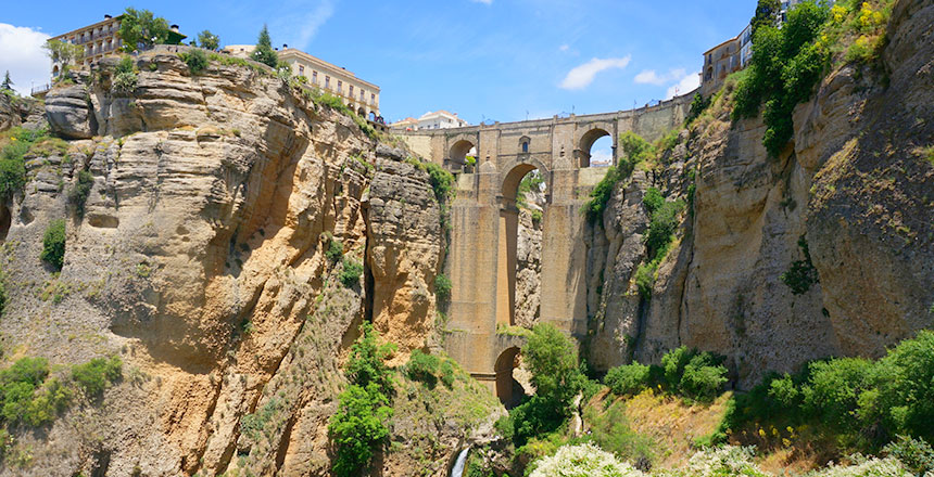 绽放热情之旅：西班牙全景奢华游