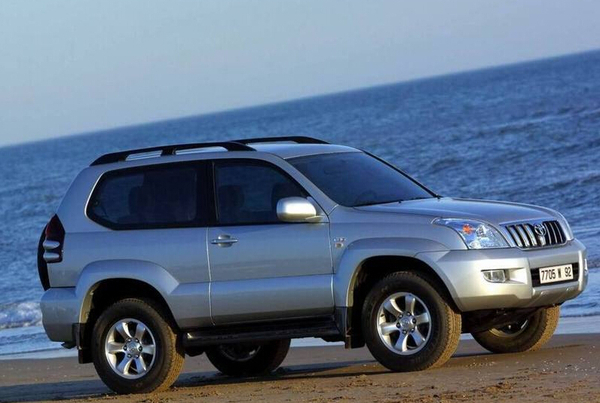 普拉多2700手动挡的保值率怎么会这样?简直不可思议