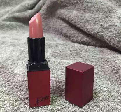 好看的豆沙色口红试色,12支豆沙色口红试色