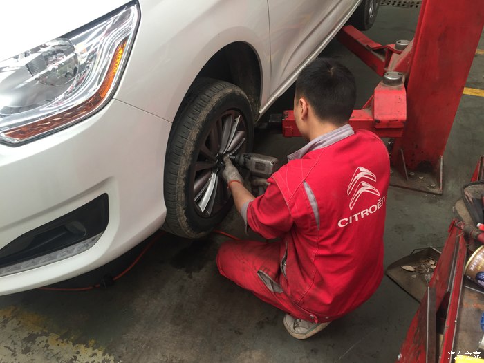 雪铁龙c4l最致命的5大缺点,雪铁龙c4l1.6t的油耗多少