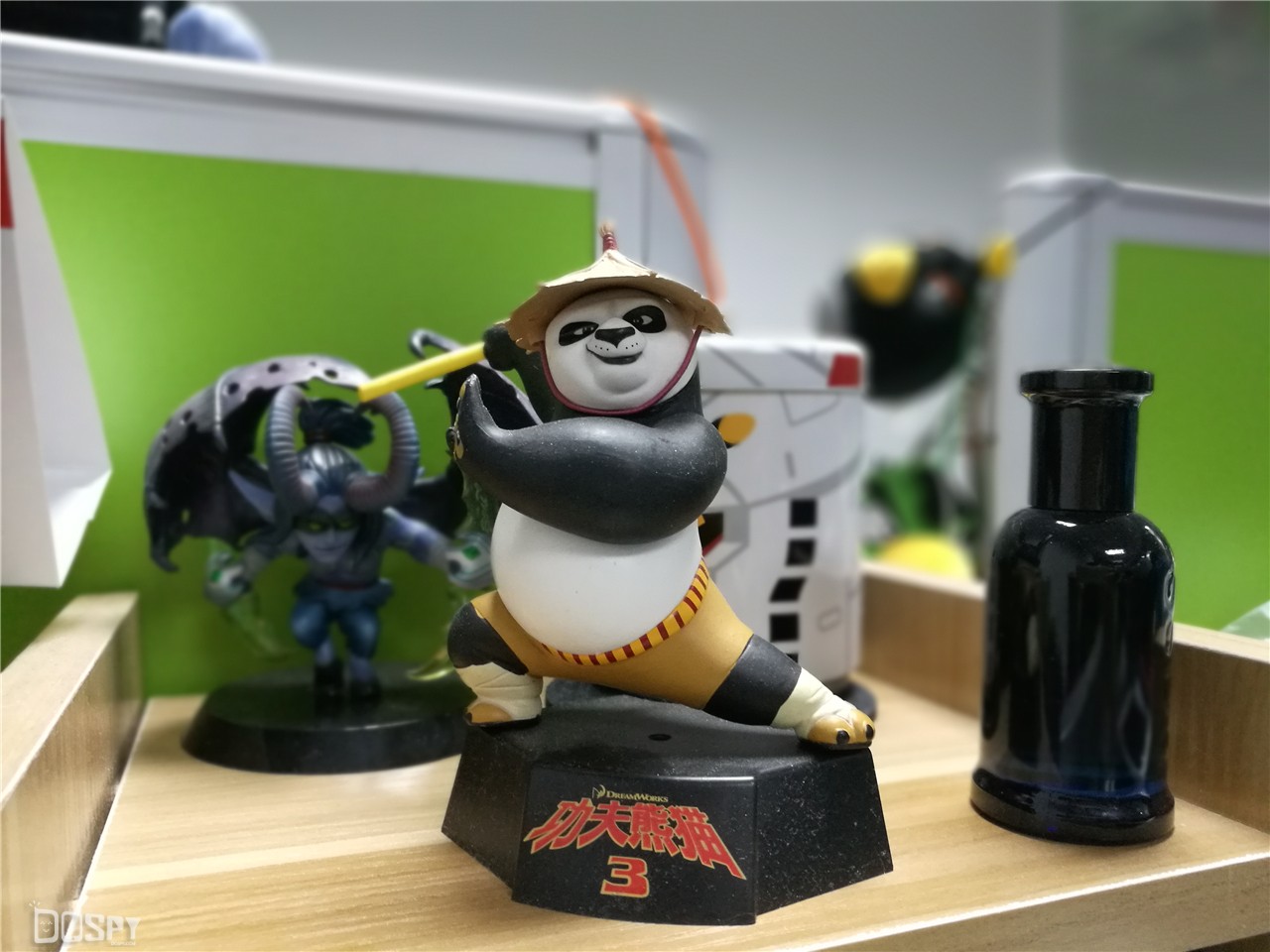 荣耀v8屏幕高配和低配,荣耀v8pro12.1英寸测评