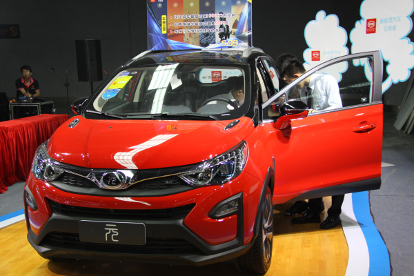 上海车牌拍卖最新报价,上海车牌拍卖10月价格