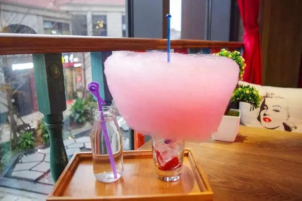 红红火火的欢乐颂你追了吗？没有跌宕的人生至少有一个起伏的胃