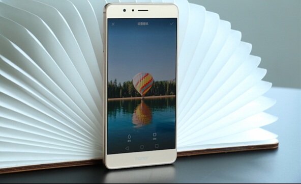 华为p9和荣耀v8哪个好,华为p9比荣耀v8贵在哪