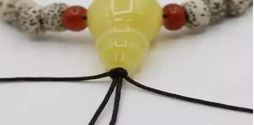 108颗佛珠怎么穿得快,108颗佛珠的盘法