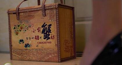 万恶的资本电视剧《欢乐颂》，不知卖了观众多少“眼球”