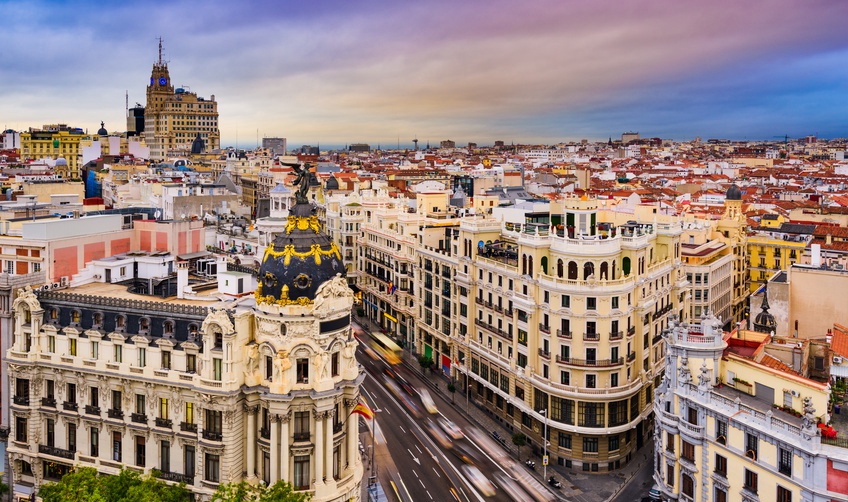 如果你来到法的门前，请你一定要进去看看