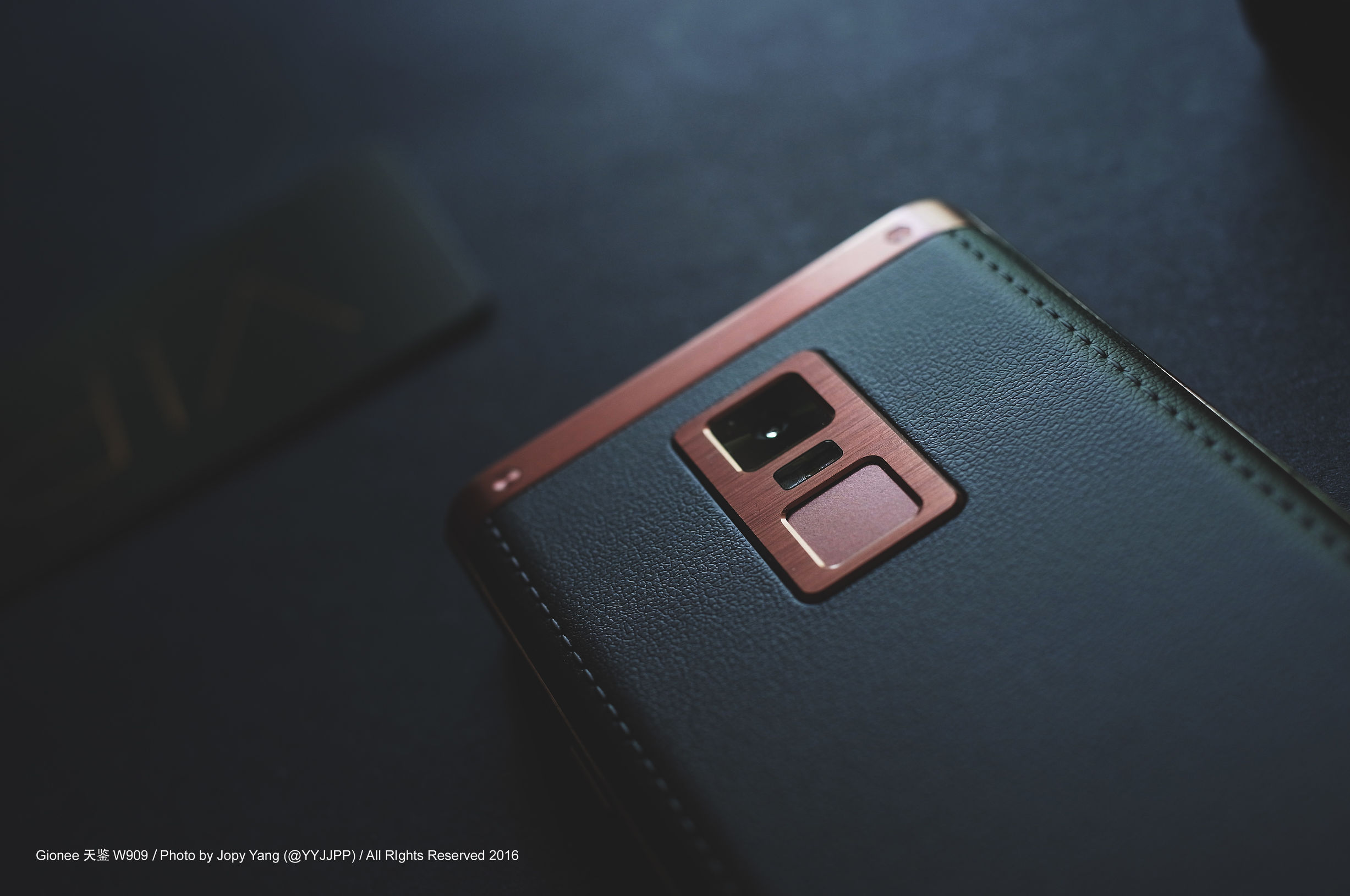 最有面子的翻盖手机,翻盖手机到底有多牛