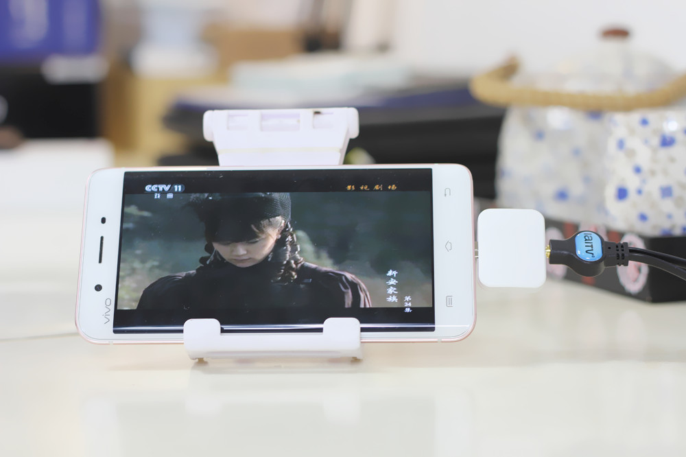 手机看免费电视直播怎么看免流量,手机免流量看抖音