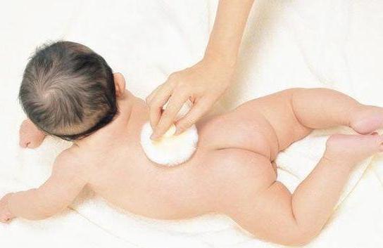 7个月宝宝快速祛痱子,宝宝热痱子快速去掉小妙招