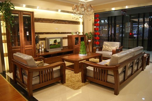 美国橡木家具的优缺点,橡木家具的优缺点容易生臭虫吗