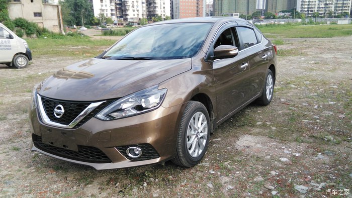 16款轩逸油耗9个怎么回事,16款轩逸油耗多少