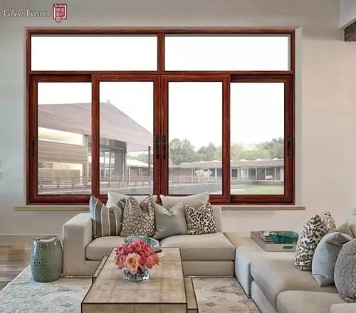 生活是不容易的且行且珍惜,生活如履薄冰且行且珍惜