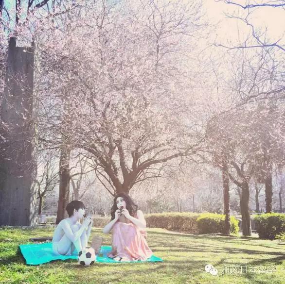 贞子vs伽椰子介绍,贞子vs伽椰子恐怖片段