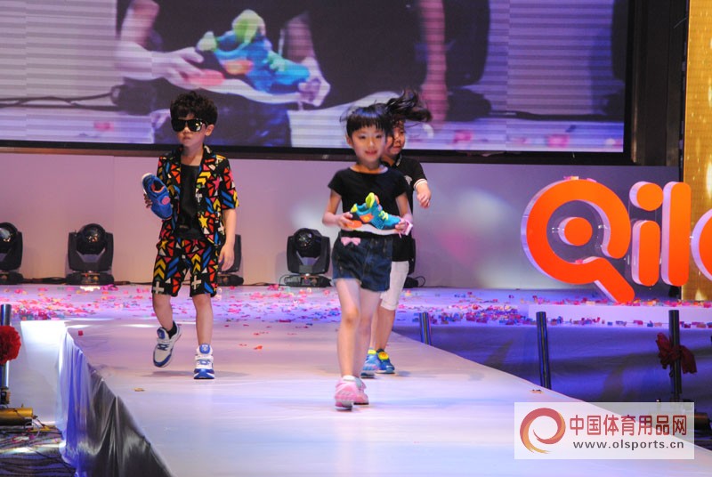 智能穿戴产品排行奇鹭,奇鹭智能