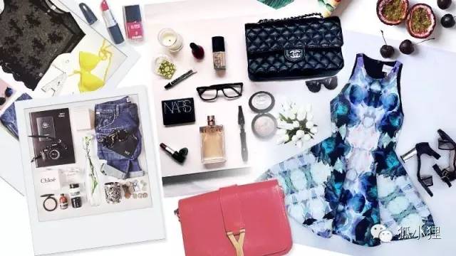 来,跟着时尚编辑们学习如何Vogue的旅行