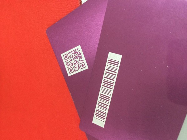 无冕之王二维码的最佳化妆师：激光打标机