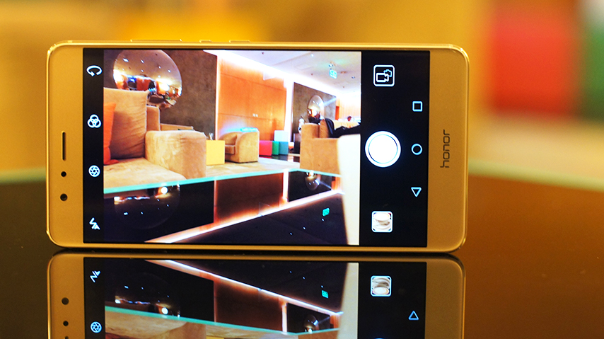 意料之中的惊喜之作-荣耀V8深度评测