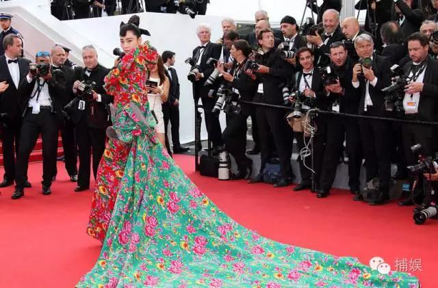 她从不蹭红毯，却作为中国影星被戛纳官方连续4年邀请