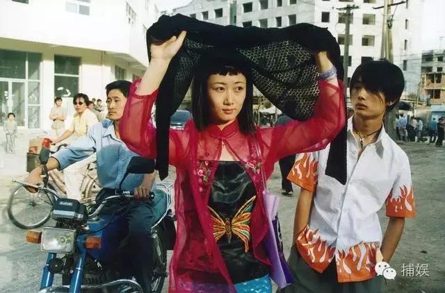 她从不蹭红毯，却作为中国影星被戛纳官方连续4年邀请