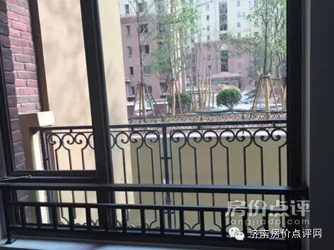 分析师走进蓝石大溪地,帮你收房