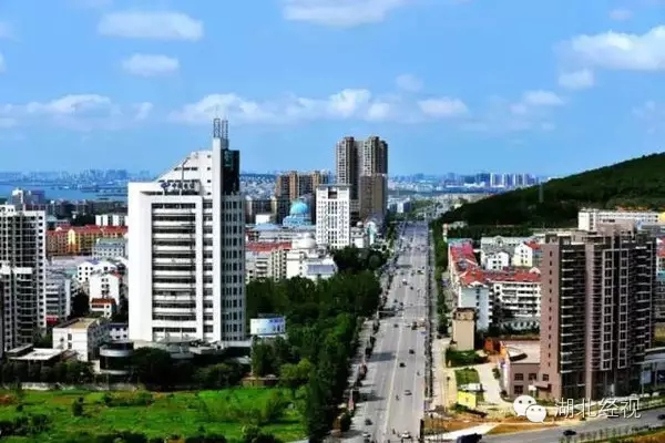 湖北哪个镇最富还最多,湖北哪个县最富