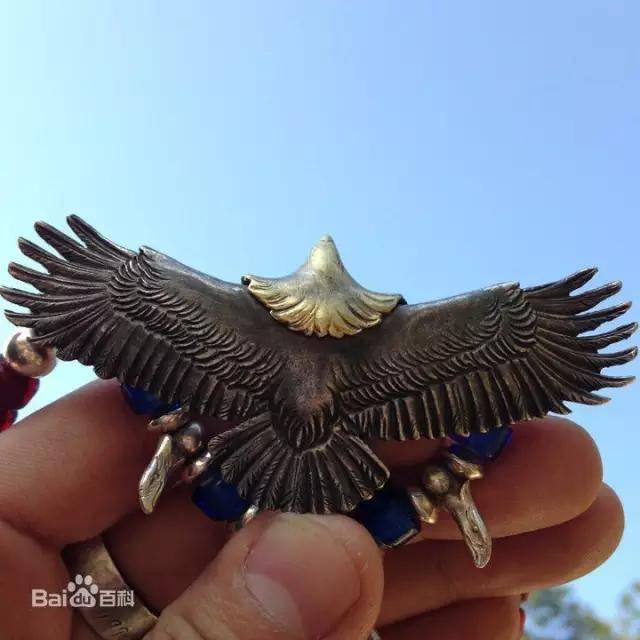 高桥吾郎,苦难的人生,可他依旧做出了万人追捧的银饰