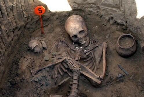 古墓发现神秘秘密,古墓暗藏的秘密