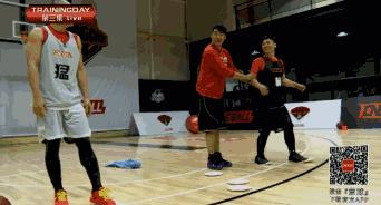 柯凡篮球训练,王猛柯凡杨毅加内特隔扣格里芬