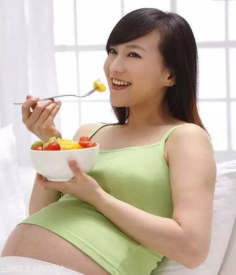 孕妇皮肤过敏怎么止痒,孕妇可以抹皮肤药膏吗