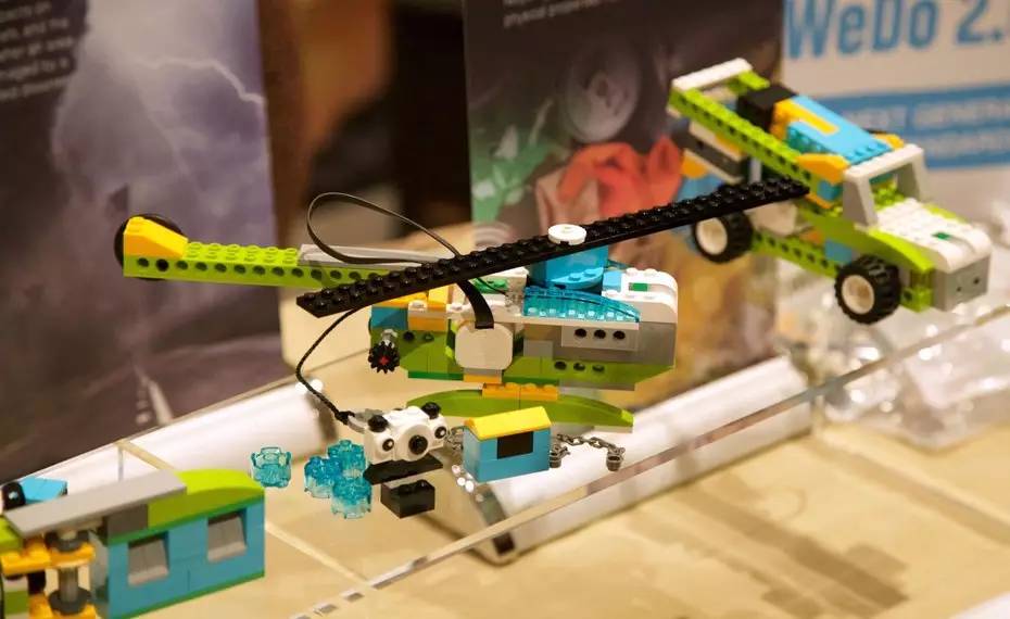 乐高wedo2.0零件清单,乐高wedo2.0避障机器人