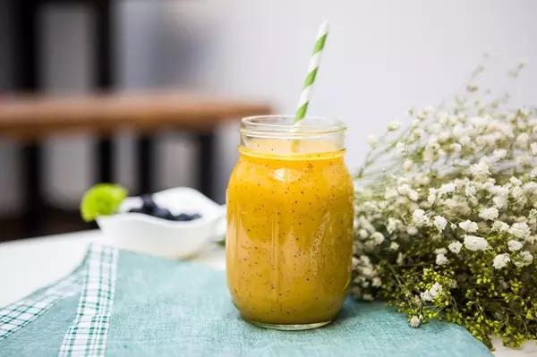 怎样做好一杯鲜果汁,怎样做一杯养生的果汁