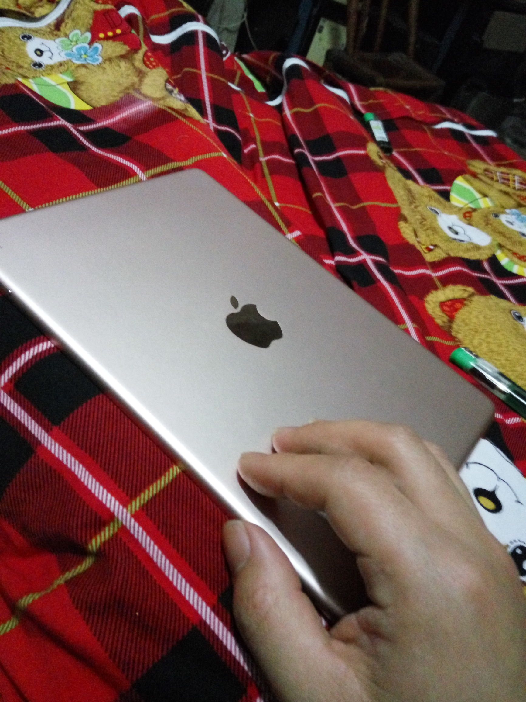 ipadair4和ipadpro哪个更值得买,小米平板5pro对比ipadpro2021