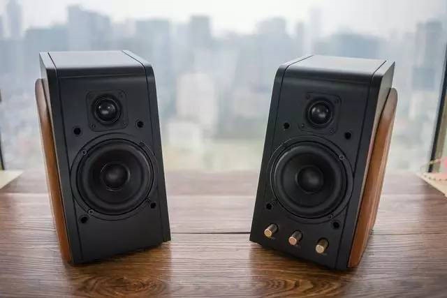 传统音箱的变革之旅惠威M240好听又实用