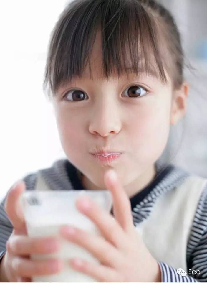 日本目前20岁以下出名的女明星,90年代最红的日本女明星