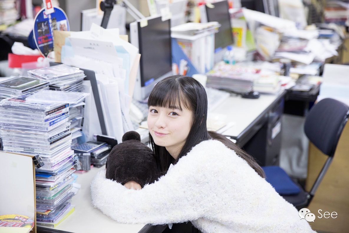 日本目前20岁以下出名的女明星,90年代最红的日本女明星