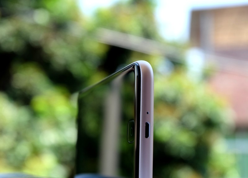 圆润*轻薄爱不释手---体验最美老人机21克M3手机