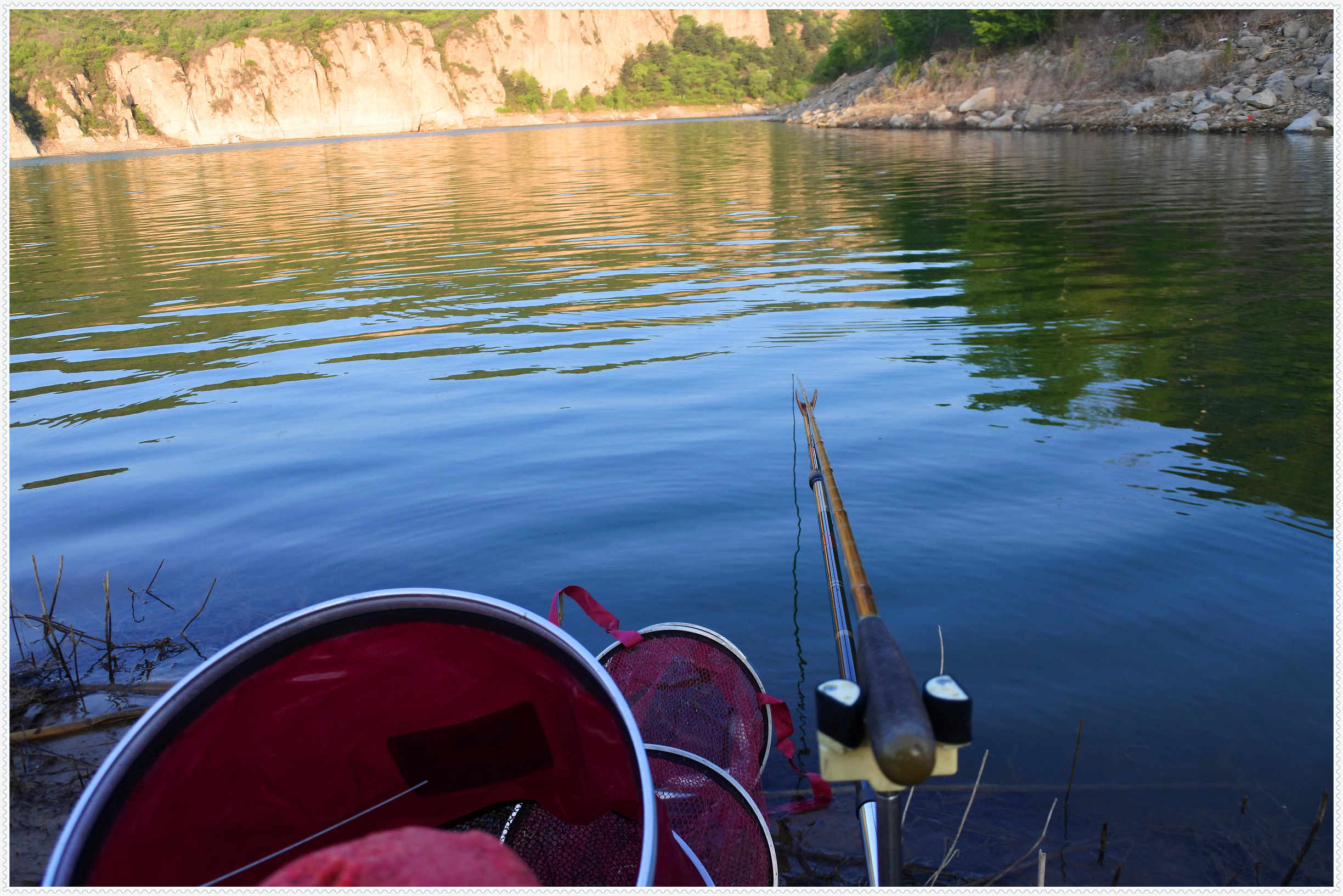 畅享春色京北水库激战黄金野鲤