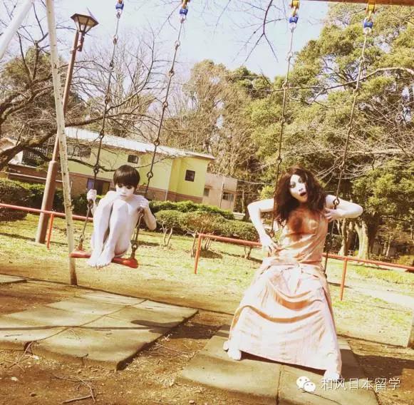 贞子vs伽椰子介绍,贞子vs伽椰子恐怖片段