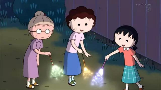 我在烈日下看着一个瘦弱的母亲，始终没鼓起勇气上前抱抱她