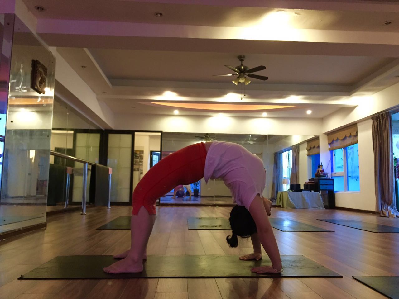 现实生活中的邱莹莹,邱莹莹是大多数人的缩影