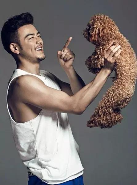 小包总杨烁低音炮,男演员小包总