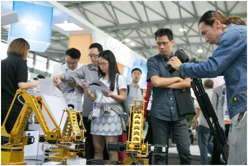 纭脊csgo,纭泲